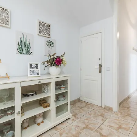 Home2book Bright&comfy Near Palmas Center דירה