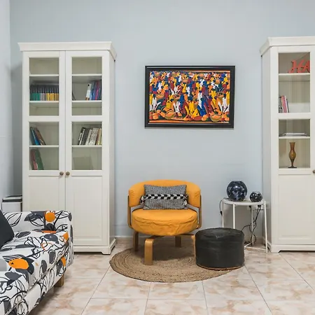 Home2book Bright&comfy Near Palmas Center