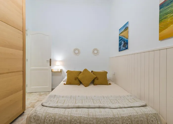 Home2book Bright&comfy Near Palmas Center *